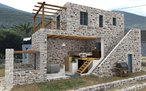 Τρισδιάστατες κατόψεις παραδοσιακού πέτρινου σπιτιού